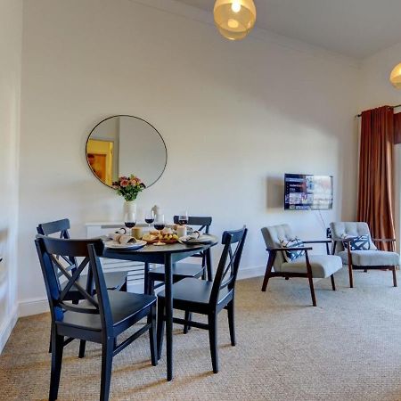 The Clement Apartment Stylish Two Bedroom Apartment Very Close To The Birmingham Arena Esterno foto